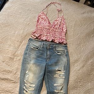 Pink Floral Ruffle Crop Top and AE Blue Jeans !!
